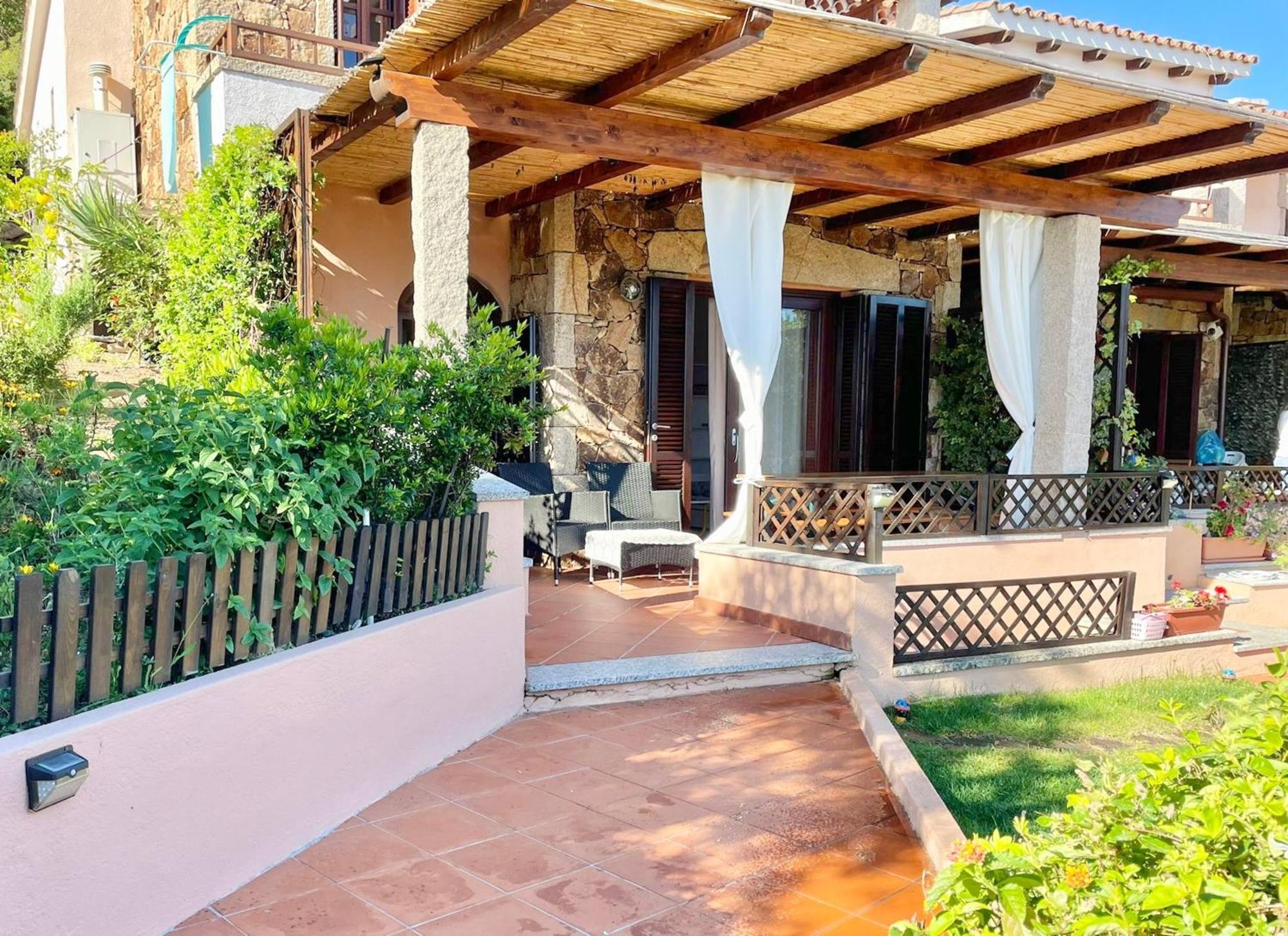 Iss Travel, Panoramic Sea View Ticino - 1 Bedroom Apartments 1,5 Km From The Beach San Teodoro  Extérieur photo